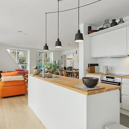 Daire Ocean Front With 2 Bedrooms And Balconies *
