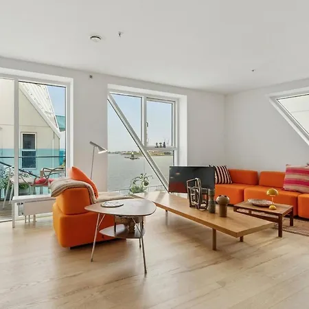 Ocean Front With 2 Bedrooms And Balconies Daire *